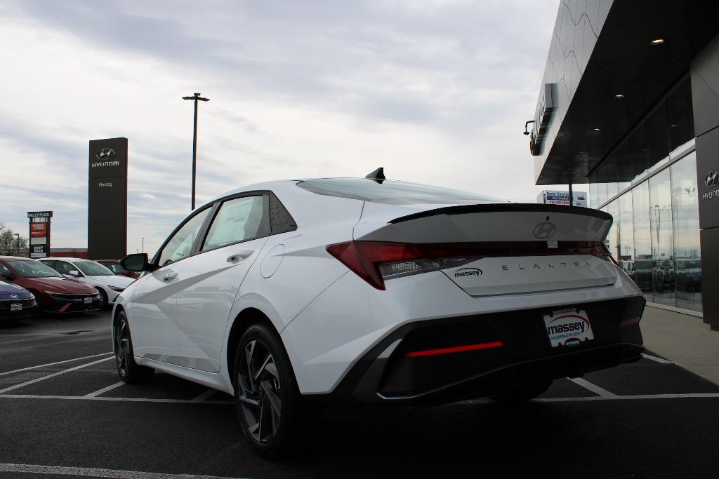 new 2025 Hyundai Elantra car, priced at $23,881