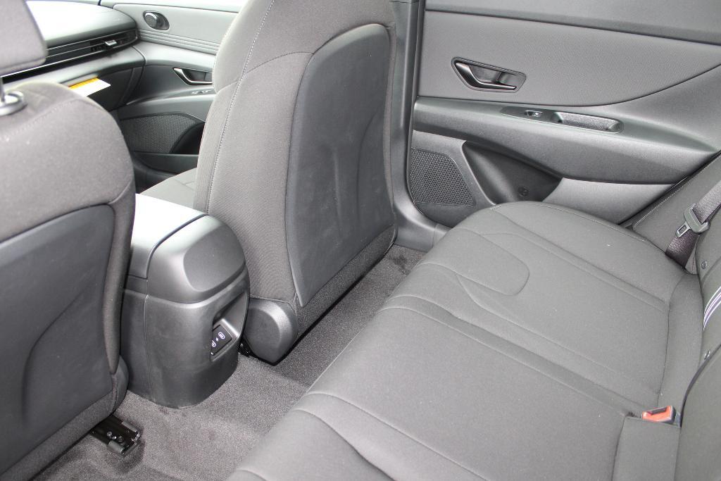 new 2025 Hyundai Elantra car, priced at $23,881
