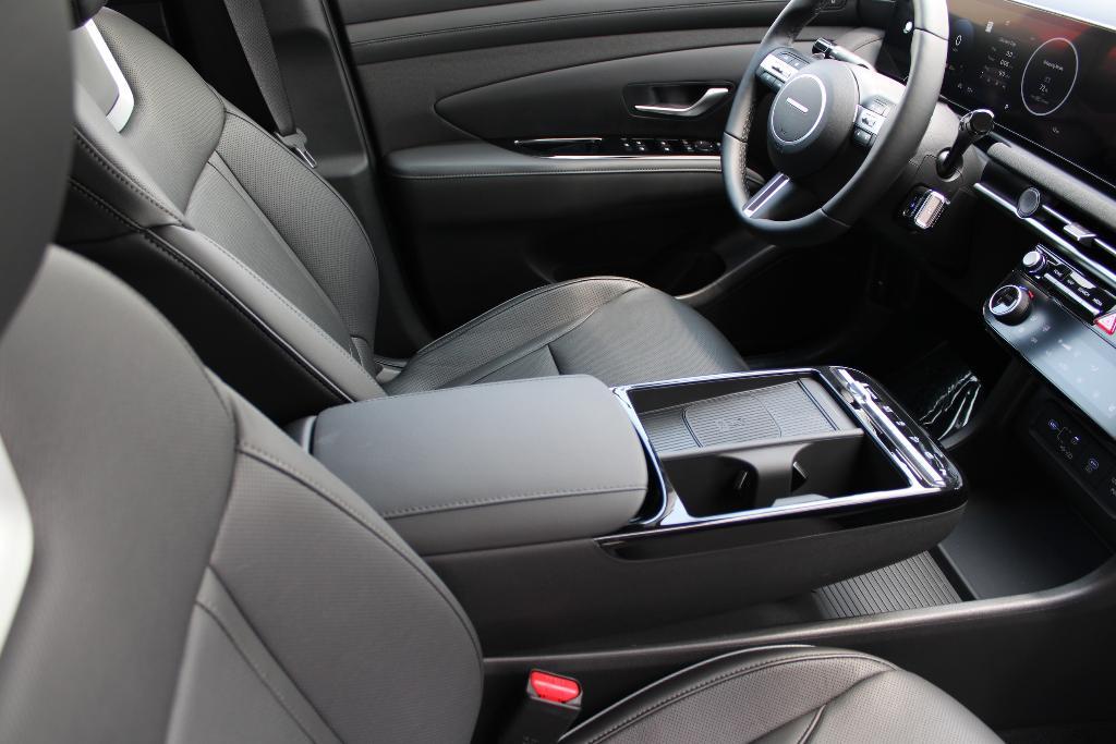 new 2025 Hyundai Tucson car, priced at $38,209