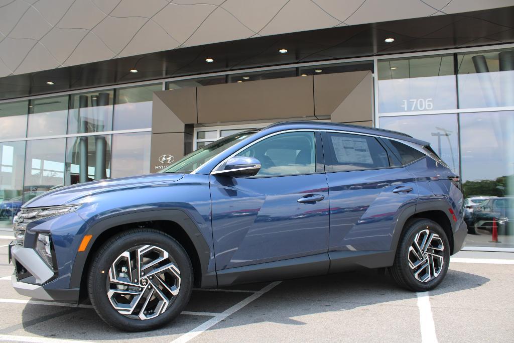 new 2025 Hyundai Tucson car, priced at $38,209