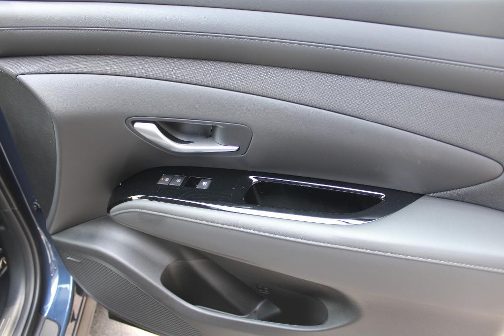 new 2025 Hyundai Tucson car, priced at $38,209