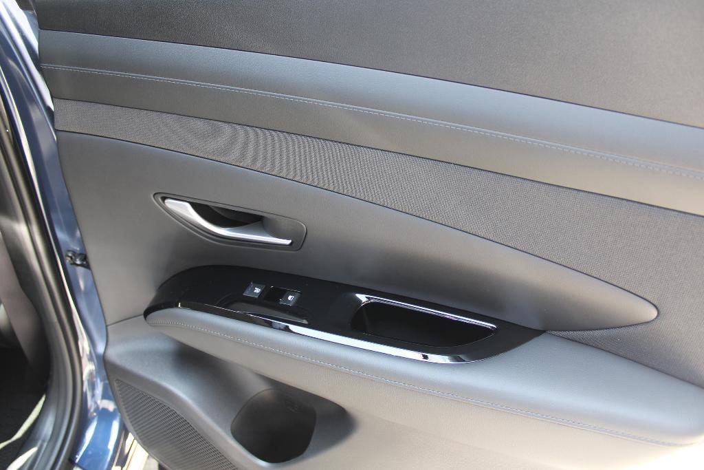 new 2025 Hyundai Tucson car, priced at $38,209