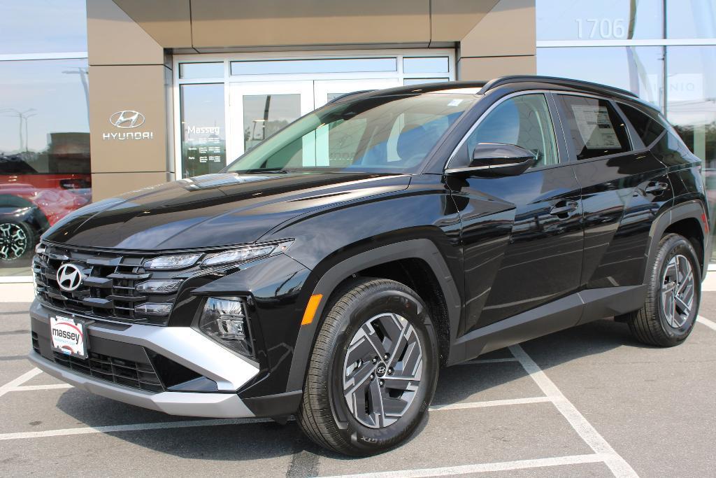 new 2025 Hyundai TUCSON Hybrid car, priced at $33,416