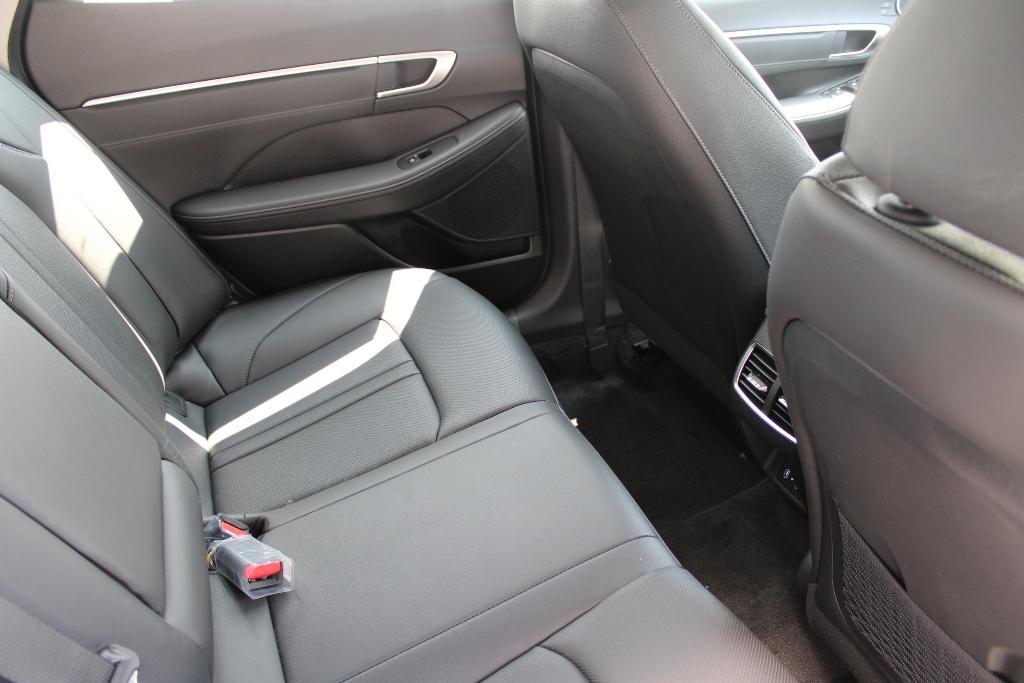 new 2025 Hyundai Sonata Hybrid car, priced at $37,357