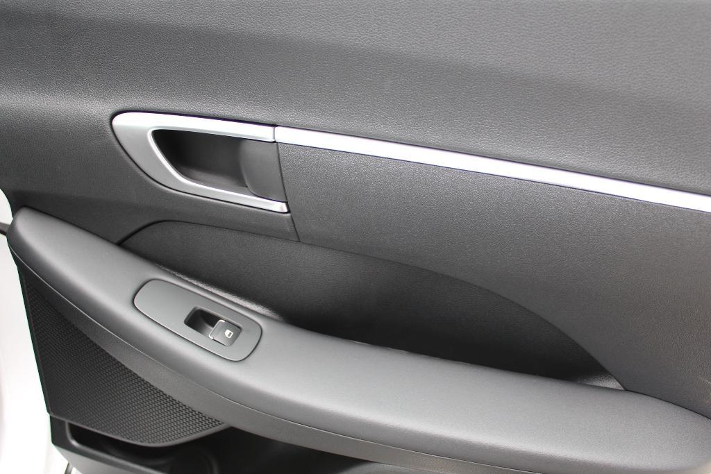 new 2025 Hyundai Sonata car, priced at $27,482