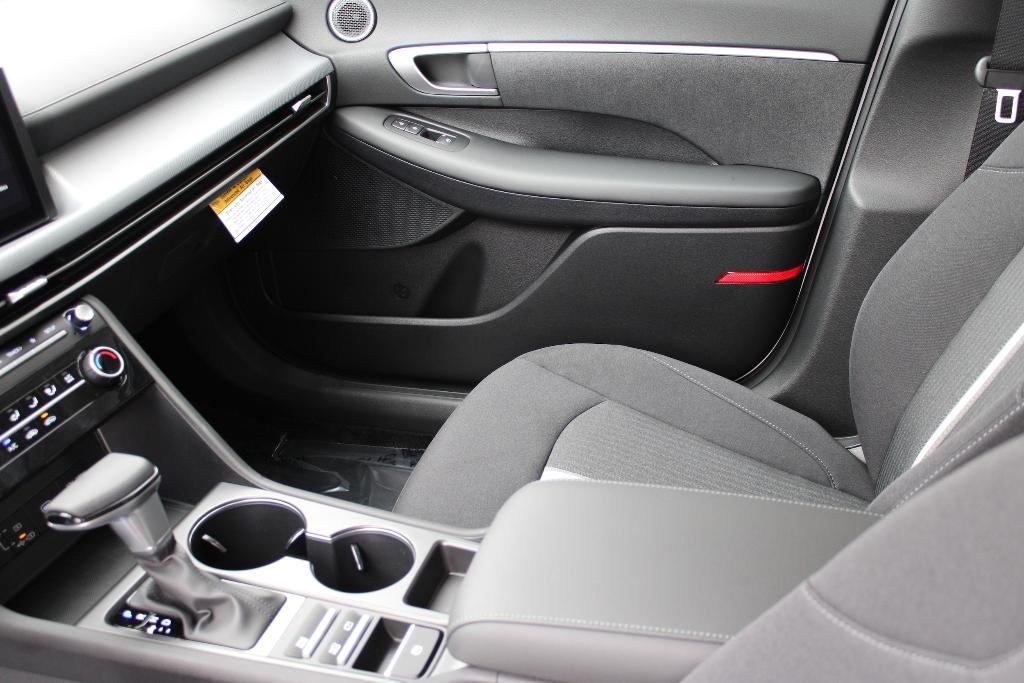 new 2025 Hyundai Sonata car, priced at $27,482