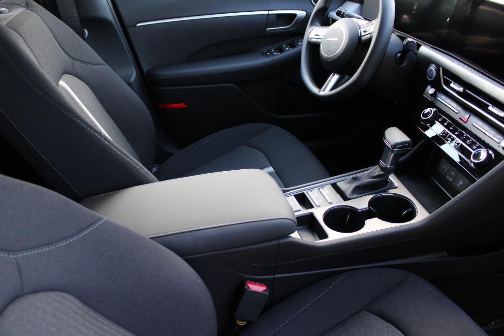 new 2025 Hyundai Sonata car, priced at $26,982