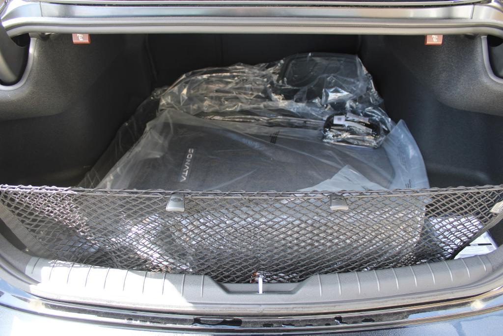 new 2025 Hyundai Sonata Hybrid car, priced at $37,680
