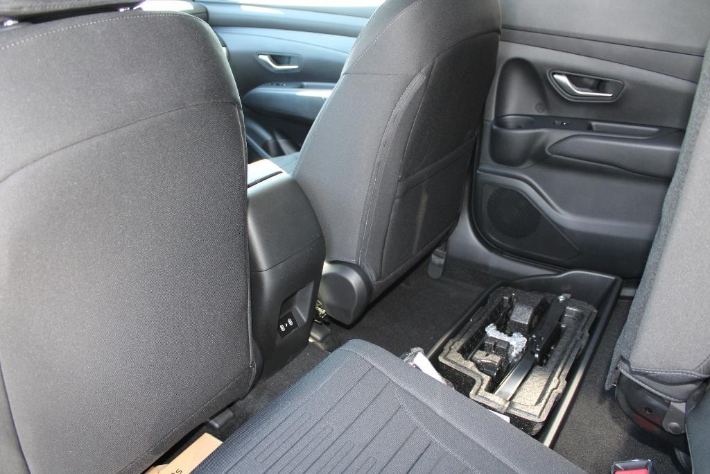 new 2025 Hyundai SANTA CRUZ car, priced at $30,443