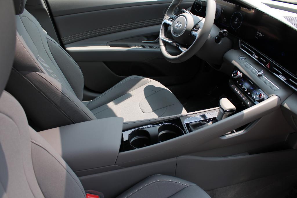 new 2025 Hyundai Elantra car, priced at $26,093