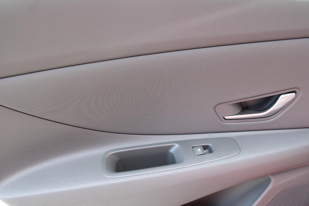 new 2025 Hyundai Elantra car, priced at $23,866