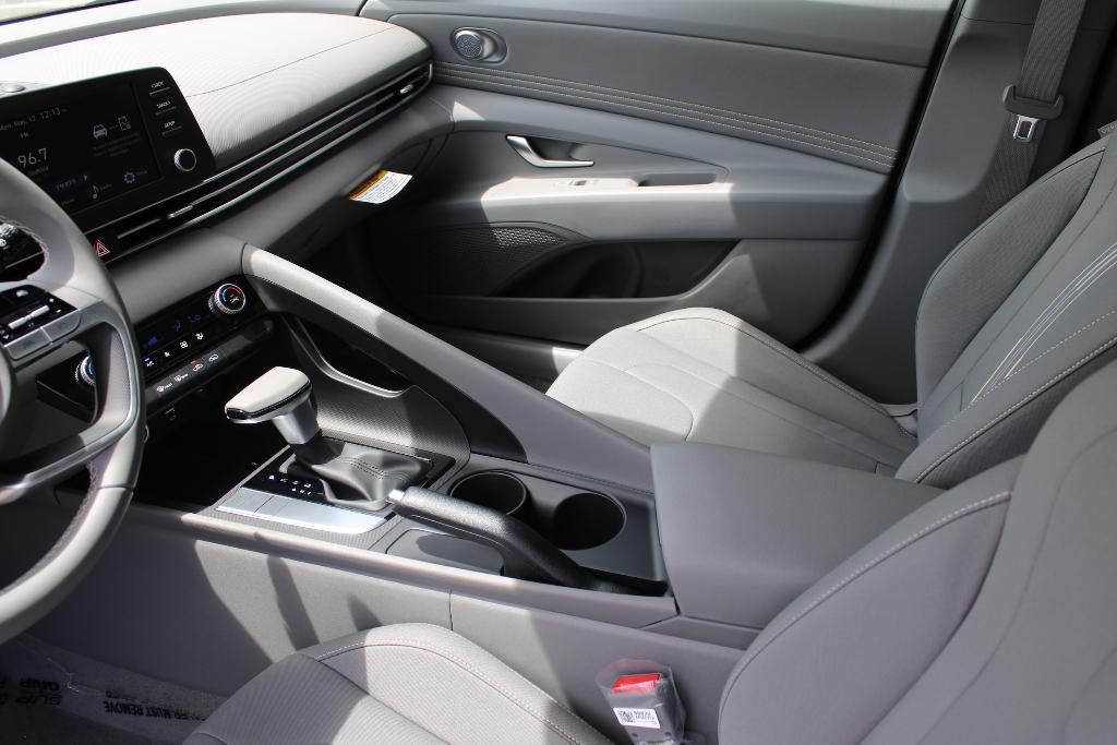 new 2025 Hyundai Elantra car, priced at $23,866