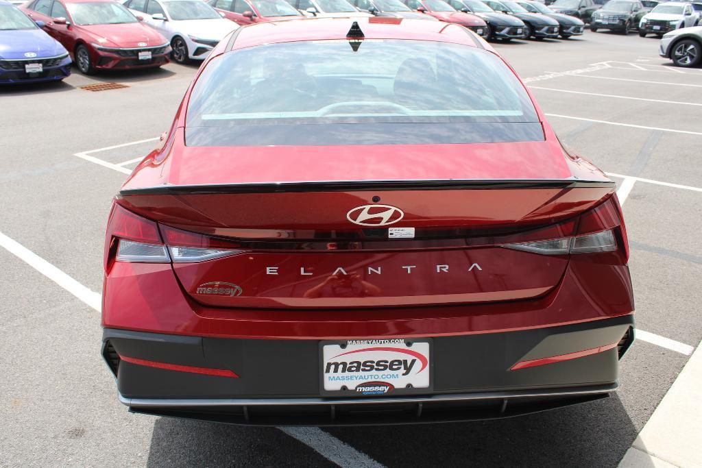 new 2025 Hyundai Elantra car, priced at $23,866