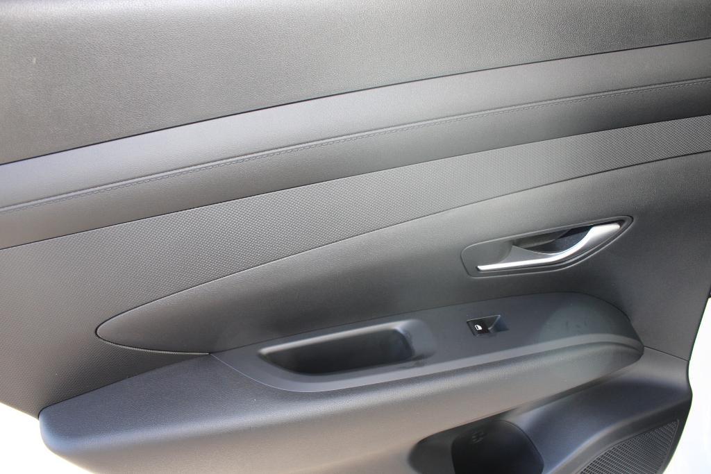 new 2025 Hyundai Tucson car, priced at $30,440