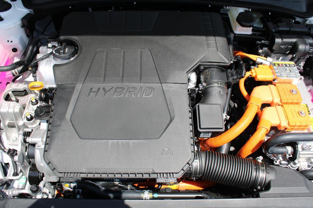 new 2025 Hyundai ELANTRA HEV car, priced at $30,151