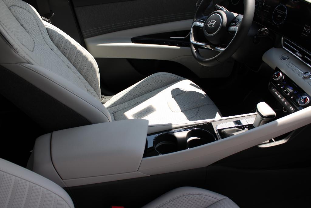 new 2025 Hyundai ELANTRA HEV car, priced at $30,151