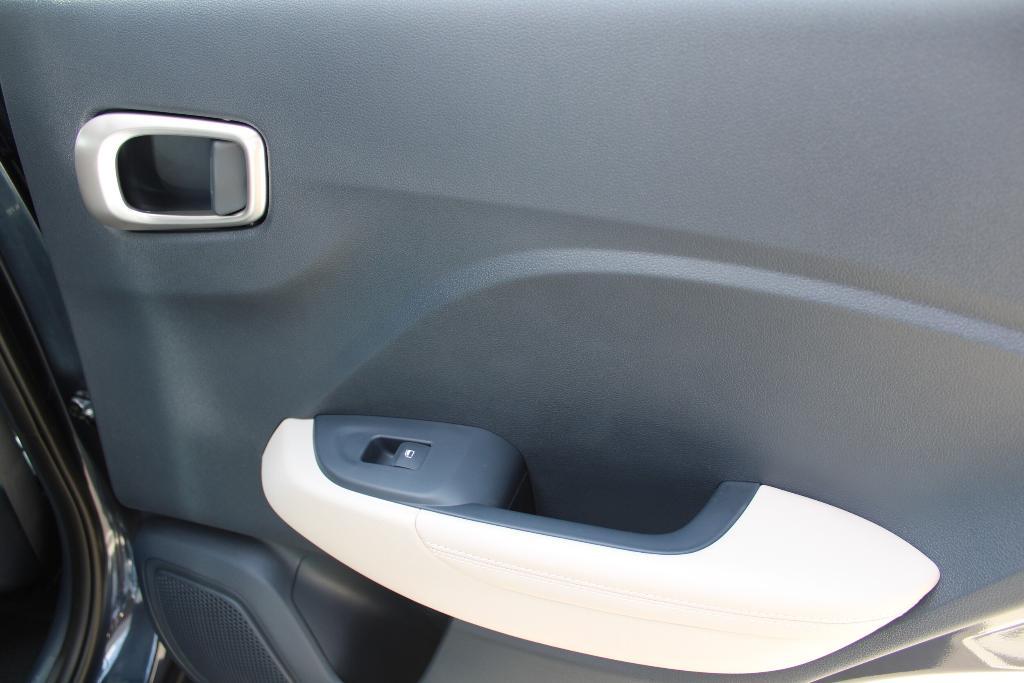 new 2025 Hyundai Venue car, priced at $24,812