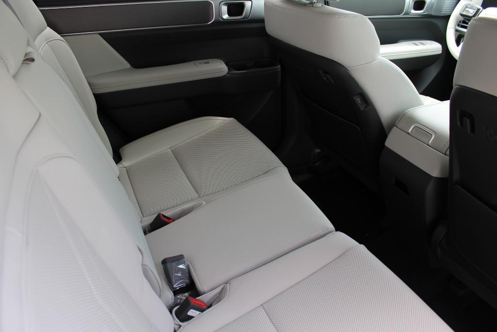 new 2025 Hyundai Santa Fe car, priced at $38,938