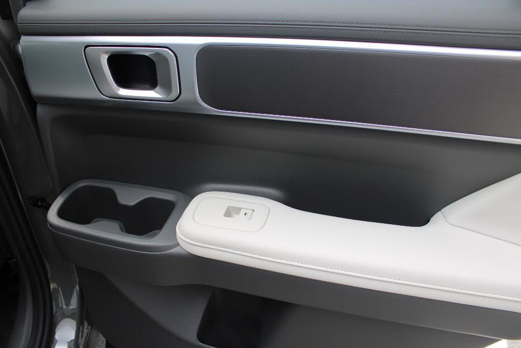 new 2025 Hyundai Santa Fe car, priced at $38,938