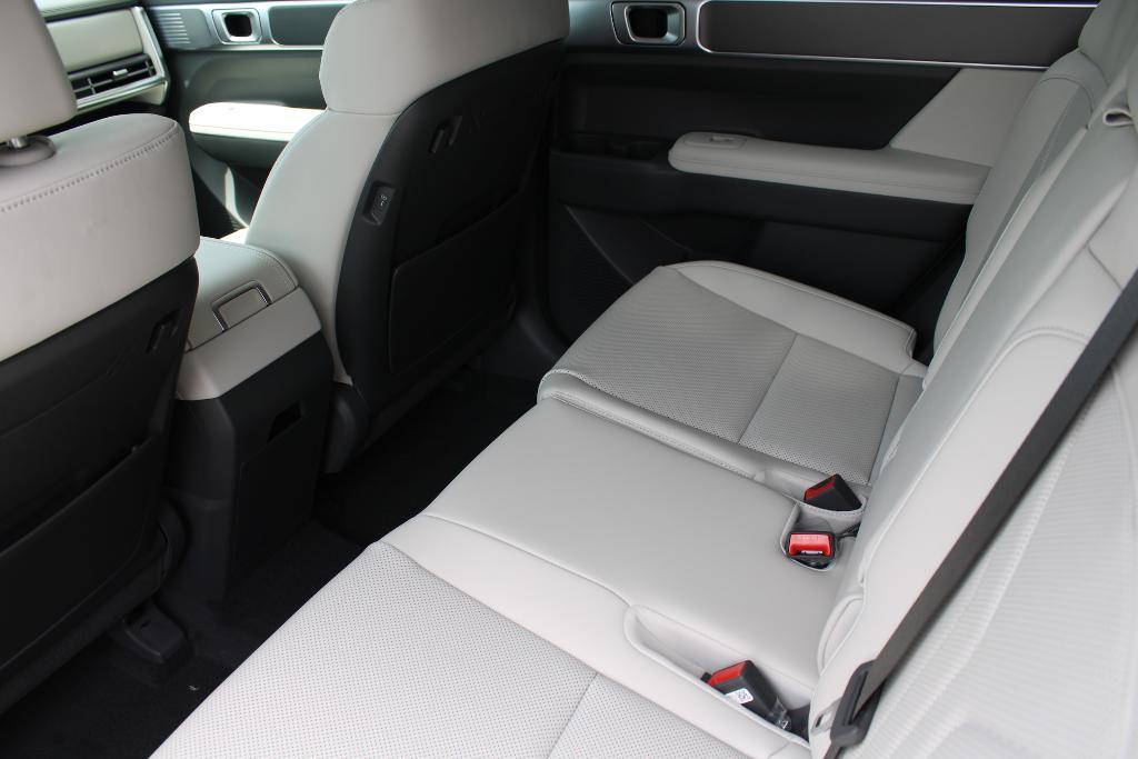 new 2025 Hyundai Santa Fe car, priced at $38,938