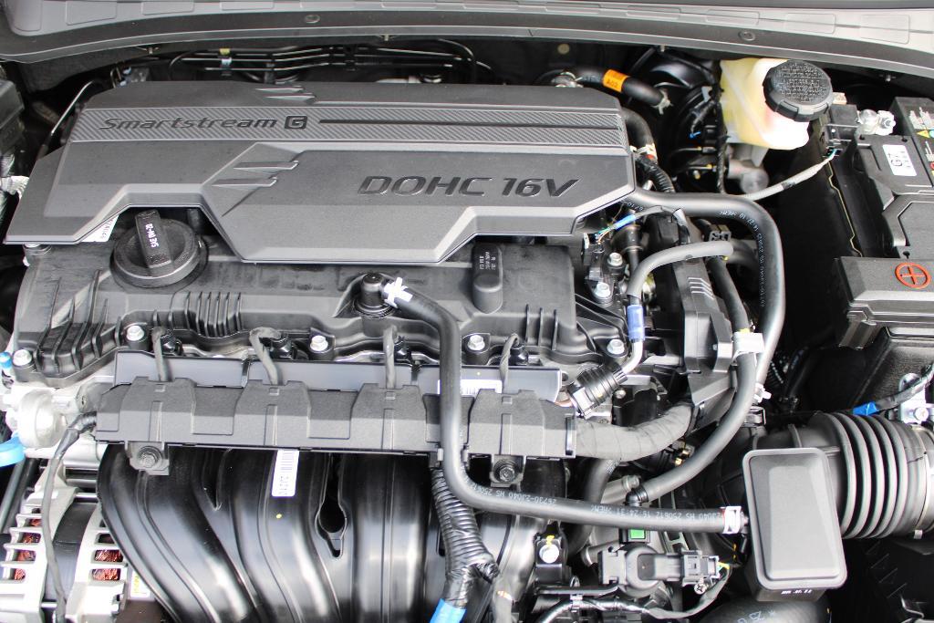 new 2025 Hyundai Elantra car, priced at $22,015