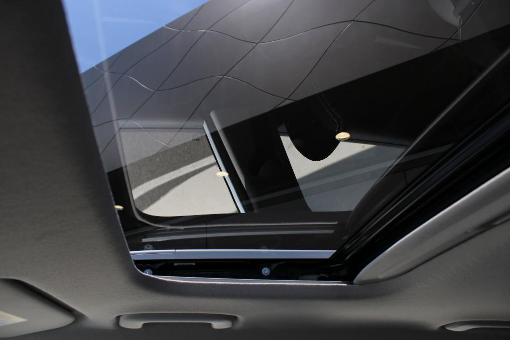new 2025 Hyundai Venue car, priced at $22,914