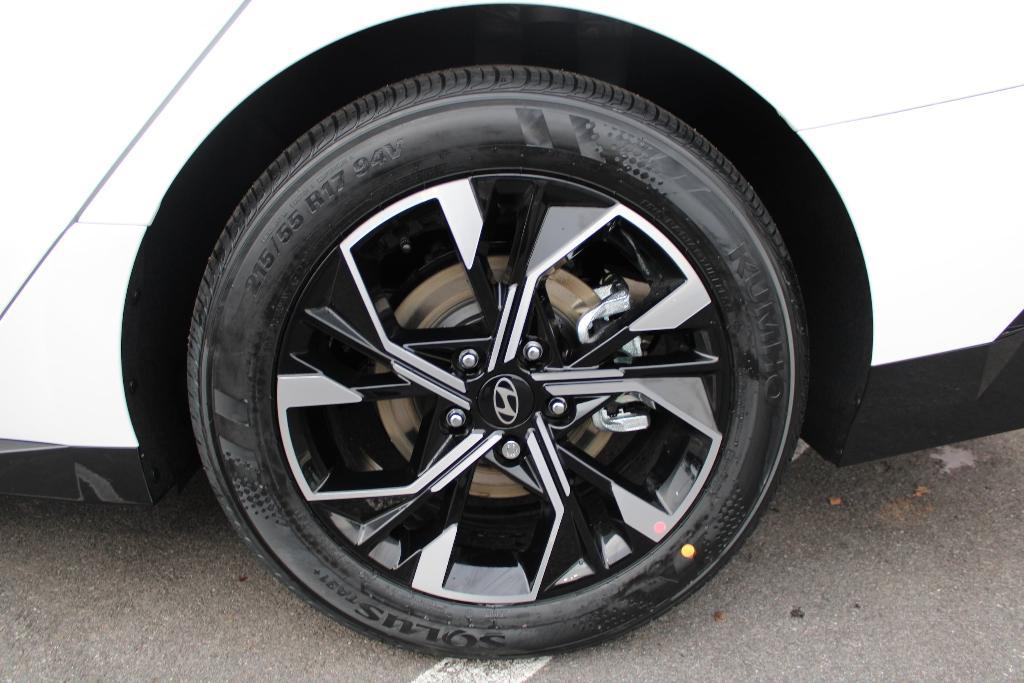 new 2025 Hyundai Sonata car, priced at $29,821