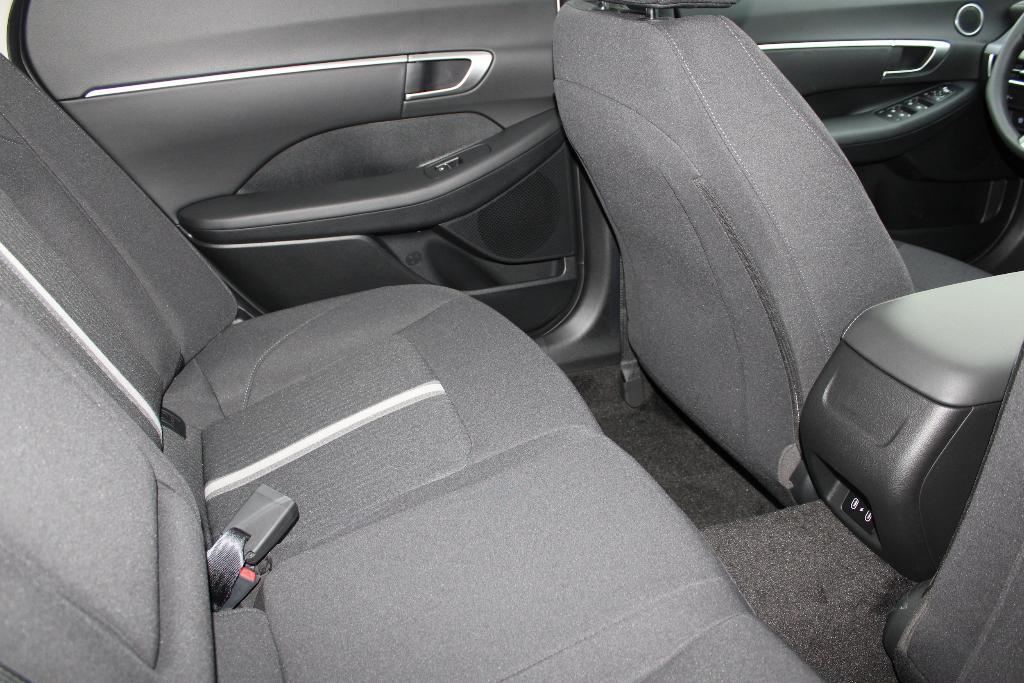 new 2025 Hyundai Sonata car, priced at $30,606