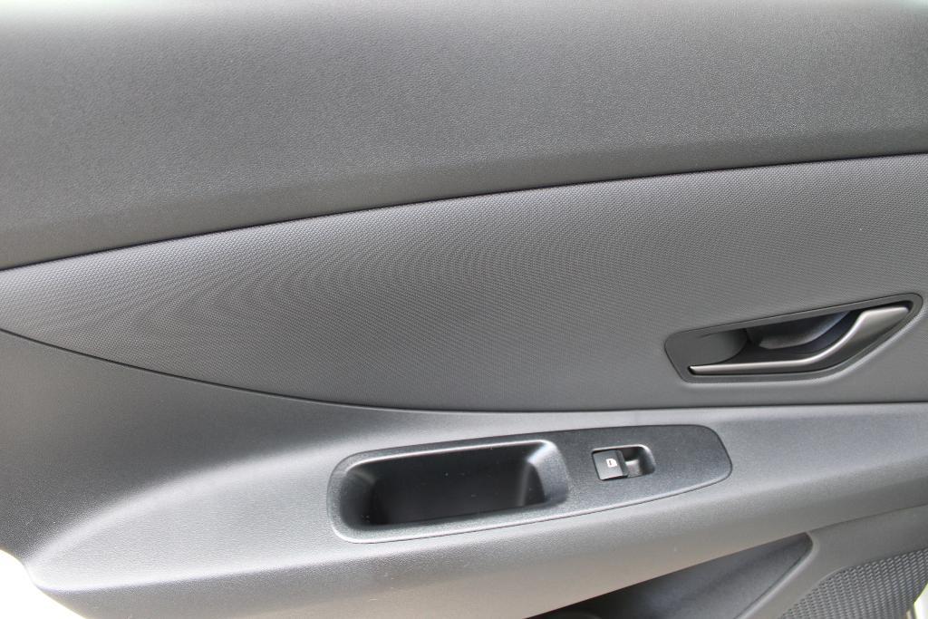 new 2025 Hyundai ELANTRA HEV car, priced at $30,043
