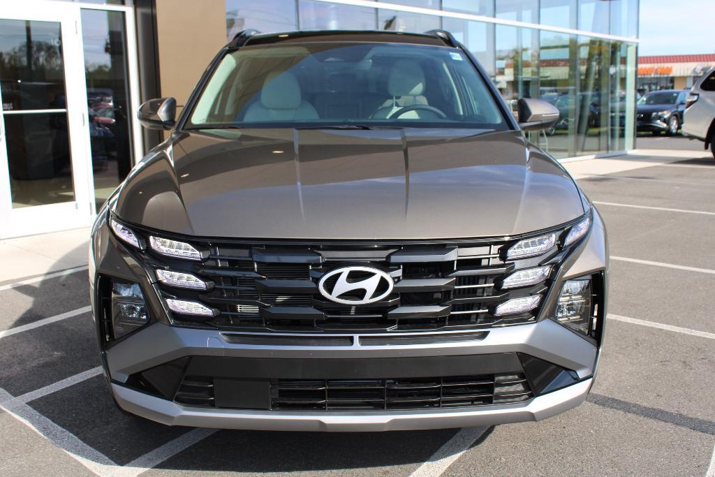 new 2025 Hyundai TUCSON Hybrid car, priced at $36,381