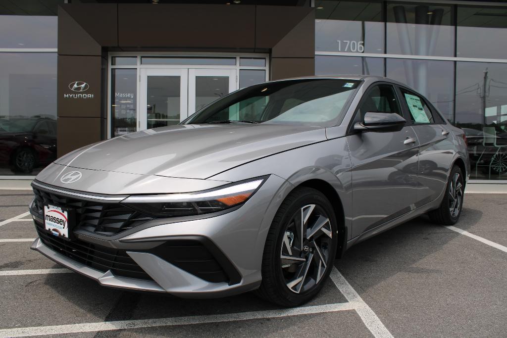 new 2025 Hyundai Elantra car, priced at $23,289
