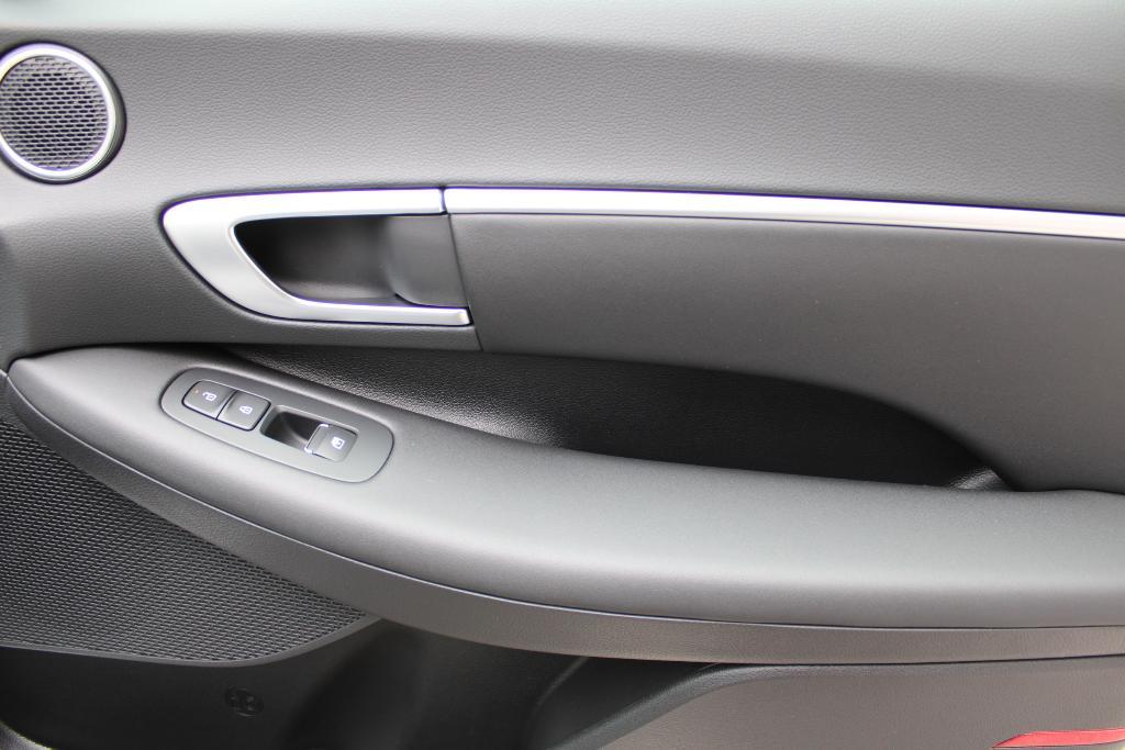 new 2025 Hyundai Sonata car, priced at $28,576