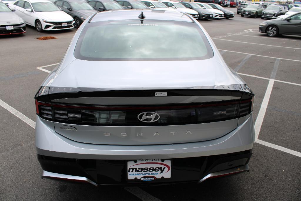 new 2025 Hyundai Sonata car, priced at $28,576