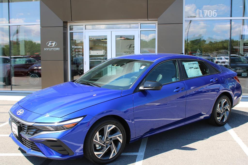 new 2025 Hyundai ELANTRA HEV car, priced at $27,360