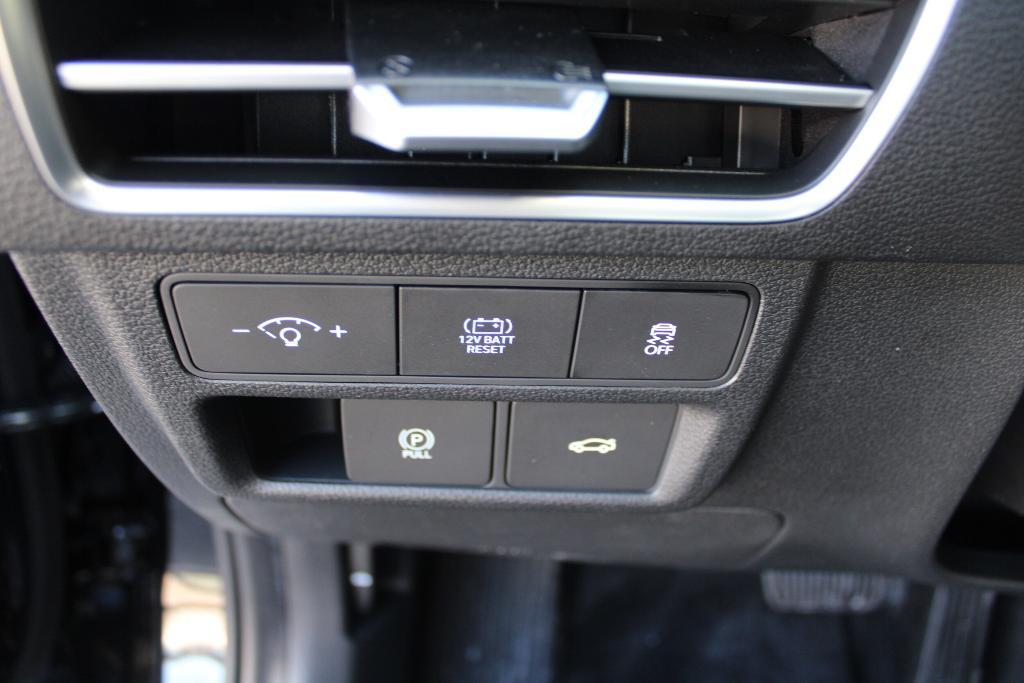 new 2025 Hyundai Sonata Hybrid car, priced at $31,064