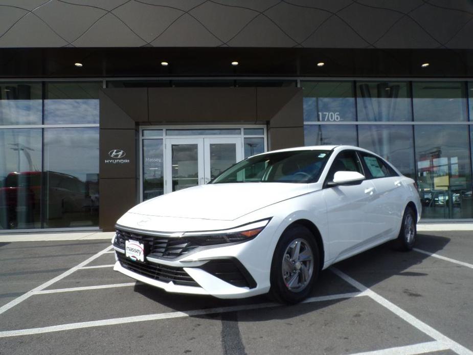 new 2025 Hyundai Elantra car, priced at $22,466