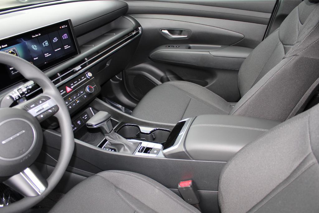 new 2025 Hyundai Tucson car, priced at $28,655