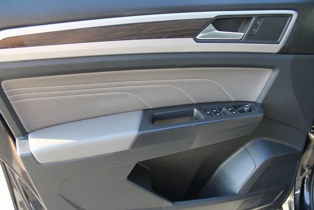 used 2023 Volkswagen Atlas car, priced at $27,999