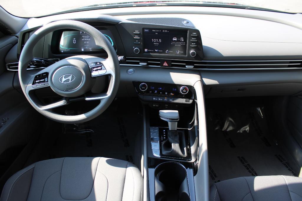 new 2025 Hyundai ELANTRA HEV car, priced at $25,996