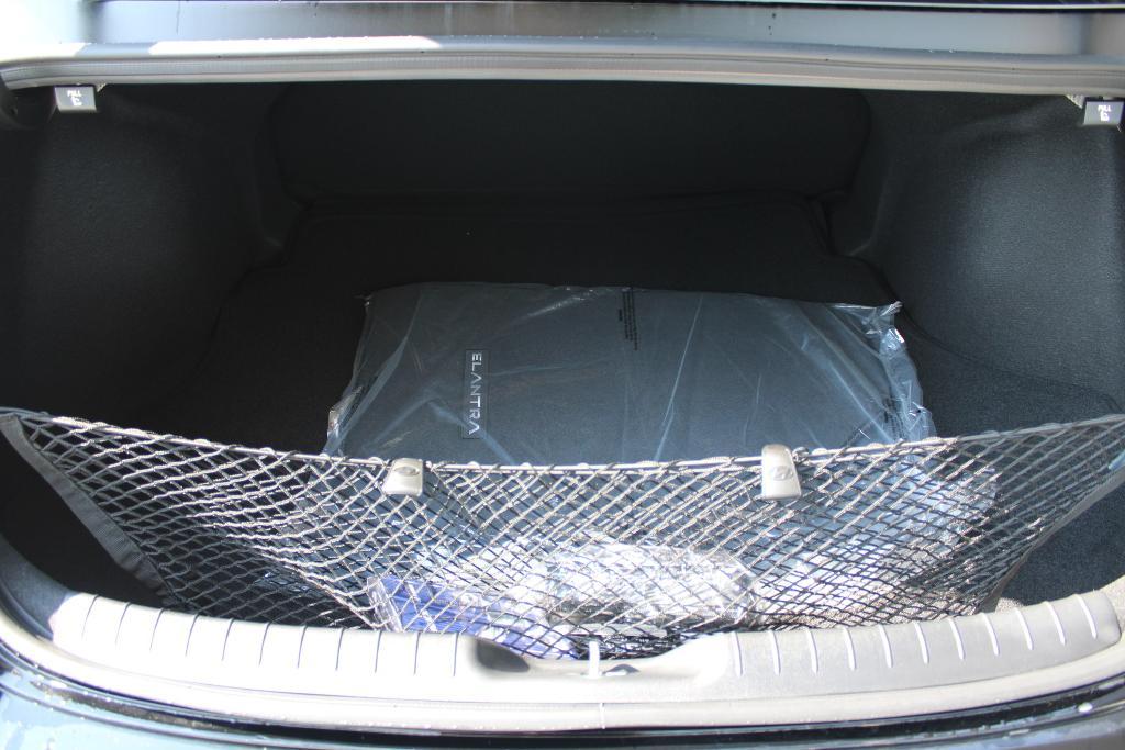 new 2025 Hyundai ELANTRA HEV car, priced at $25,996