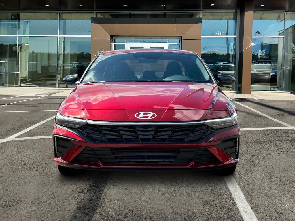 new 2025 Hyundai Elantra car, priced at $23,514
