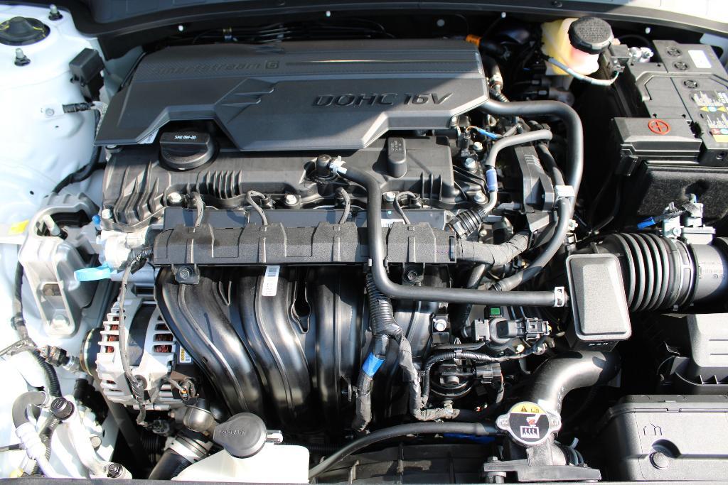new 2025 Hyundai Elantra car, priced at $23,869