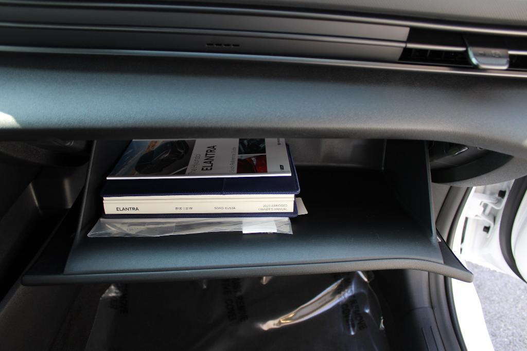 new 2025 Hyundai Elantra car, priced at $23,869