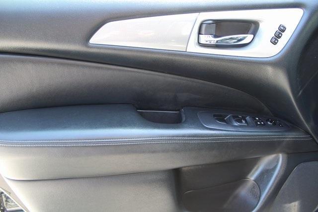 used 2020 Nissan Pathfinder car, priced at $22,349