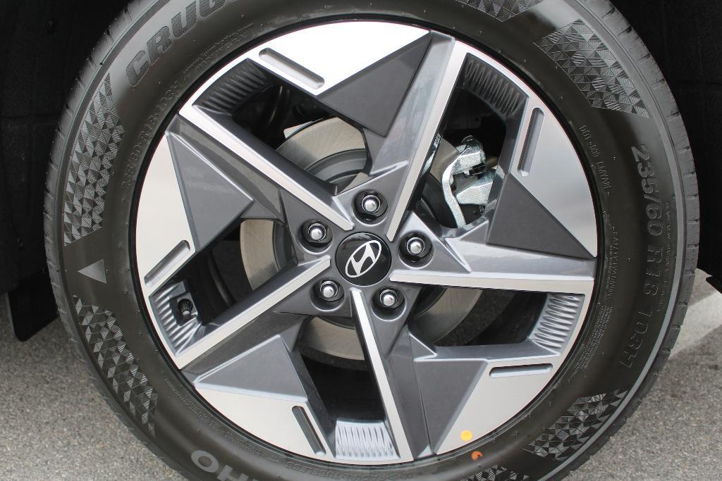 new 2025 Hyundai Tucson car, priced at $30,979