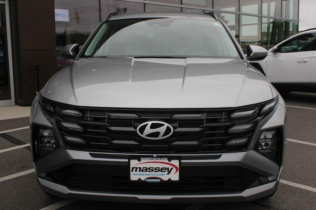 new 2025 Hyundai Tucson car, priced at $30,979