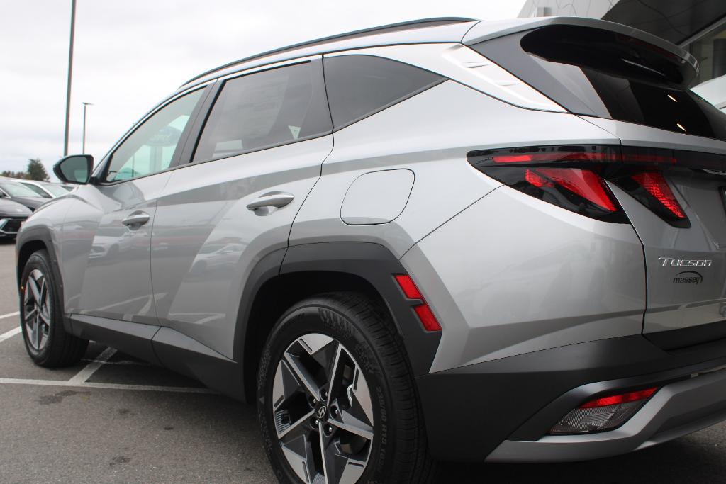 new 2025 Hyundai Tucson car, priced at $30,979