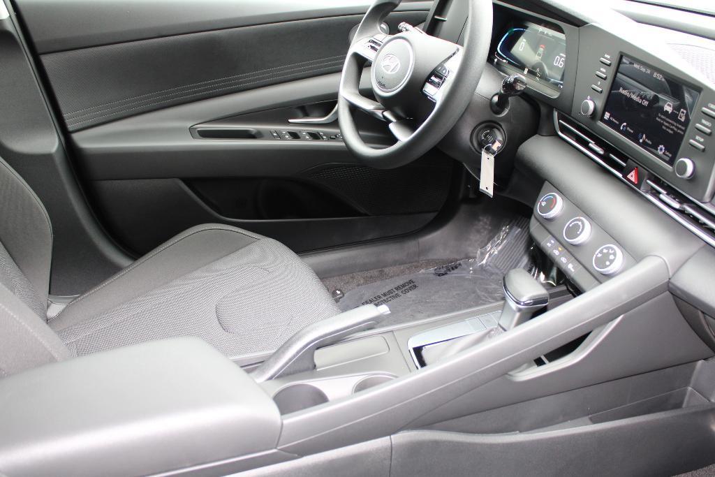 new 2025 Hyundai Elantra car, priced at $21,815