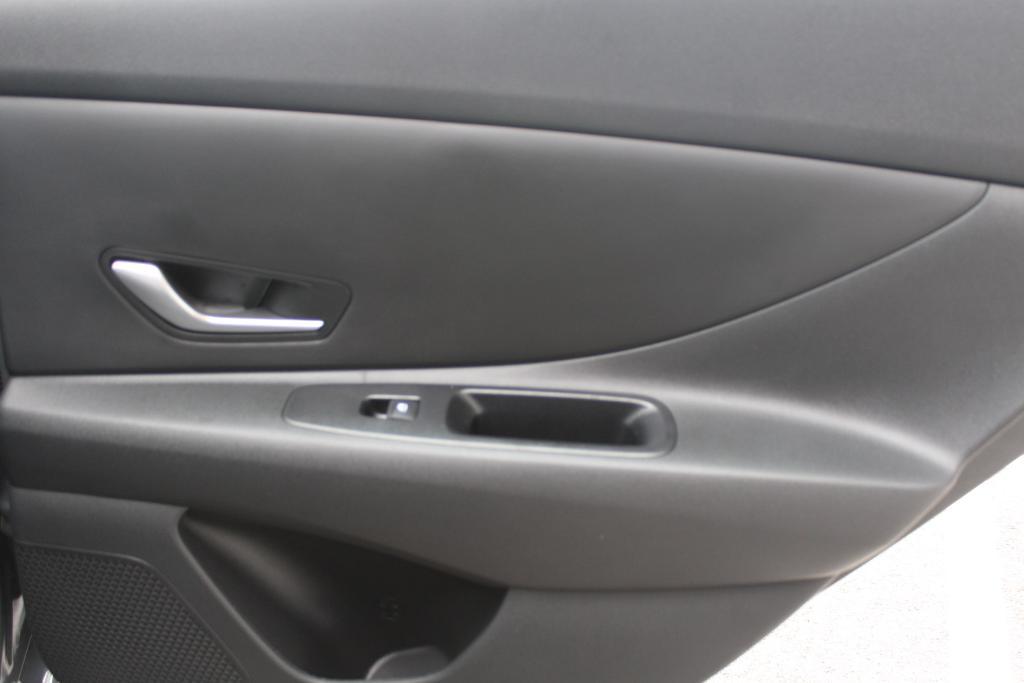 new 2025 Hyundai Elantra car, priced at $21,815