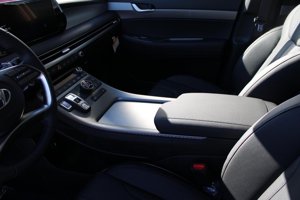 new 2025 Hyundai Palisade car, priced at $43,614